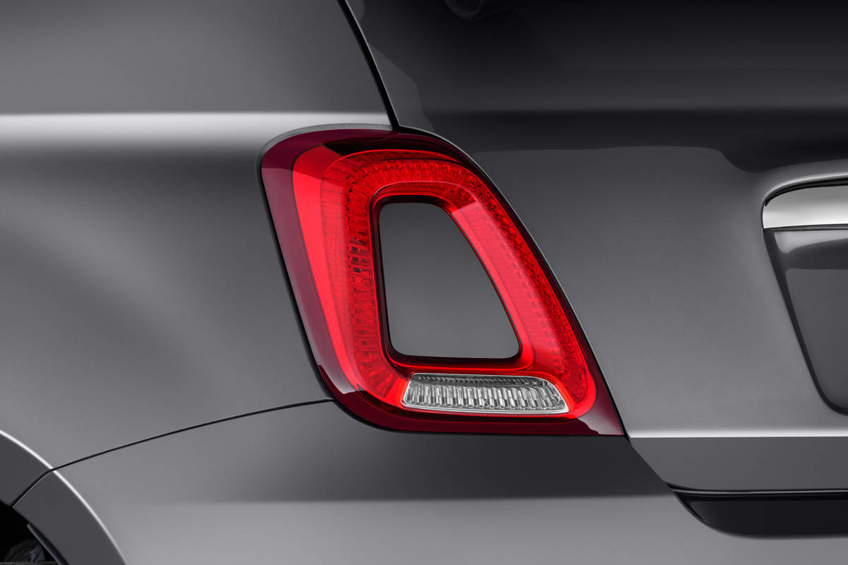 Heckleuchten eines Fiat 500C Dolcevita