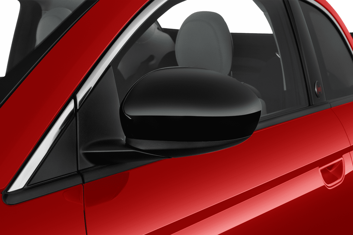 Rückspiegel eines Fiat 500C