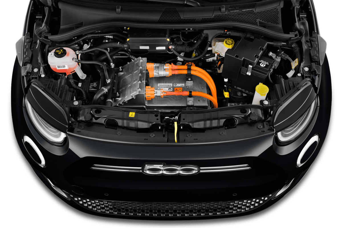 Motorraum eines Fiat 500e 3+1 (KI-generiert)