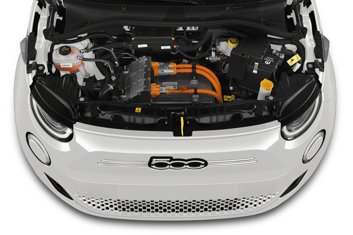 Motorraum eines Fiat 500e Cabrio (KI-generiert)