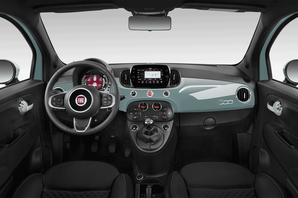 Armaturenbrett eines Fiat 500 Hybrid (neues Modell)