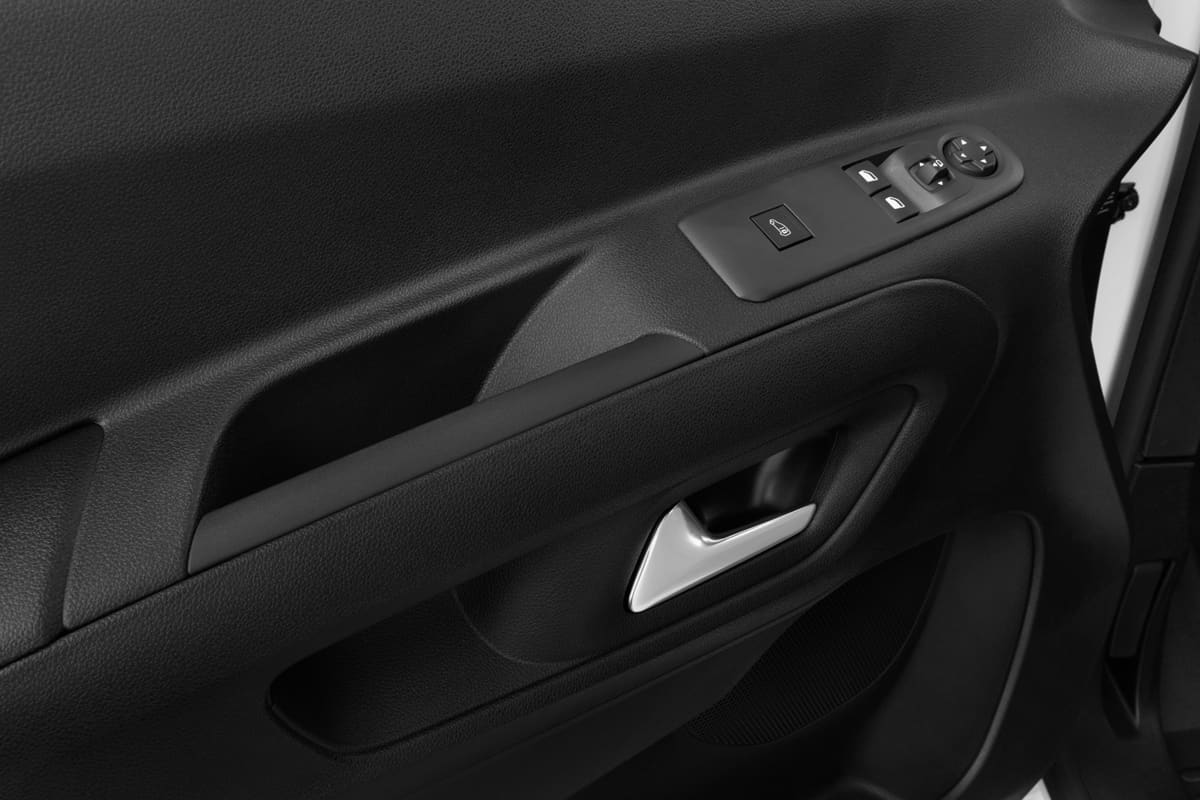 Türsteuerung eines Fiat Doblo Kombi