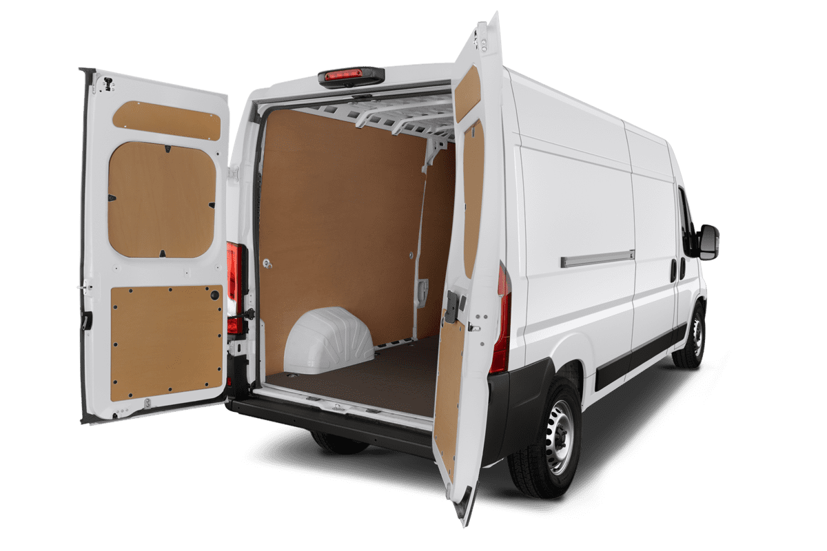 Kofferraum eines Fiat Ducato Kastenwagen