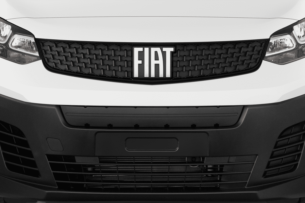 Kühlergrill eines Fiat E-Scudo Kastenwagen