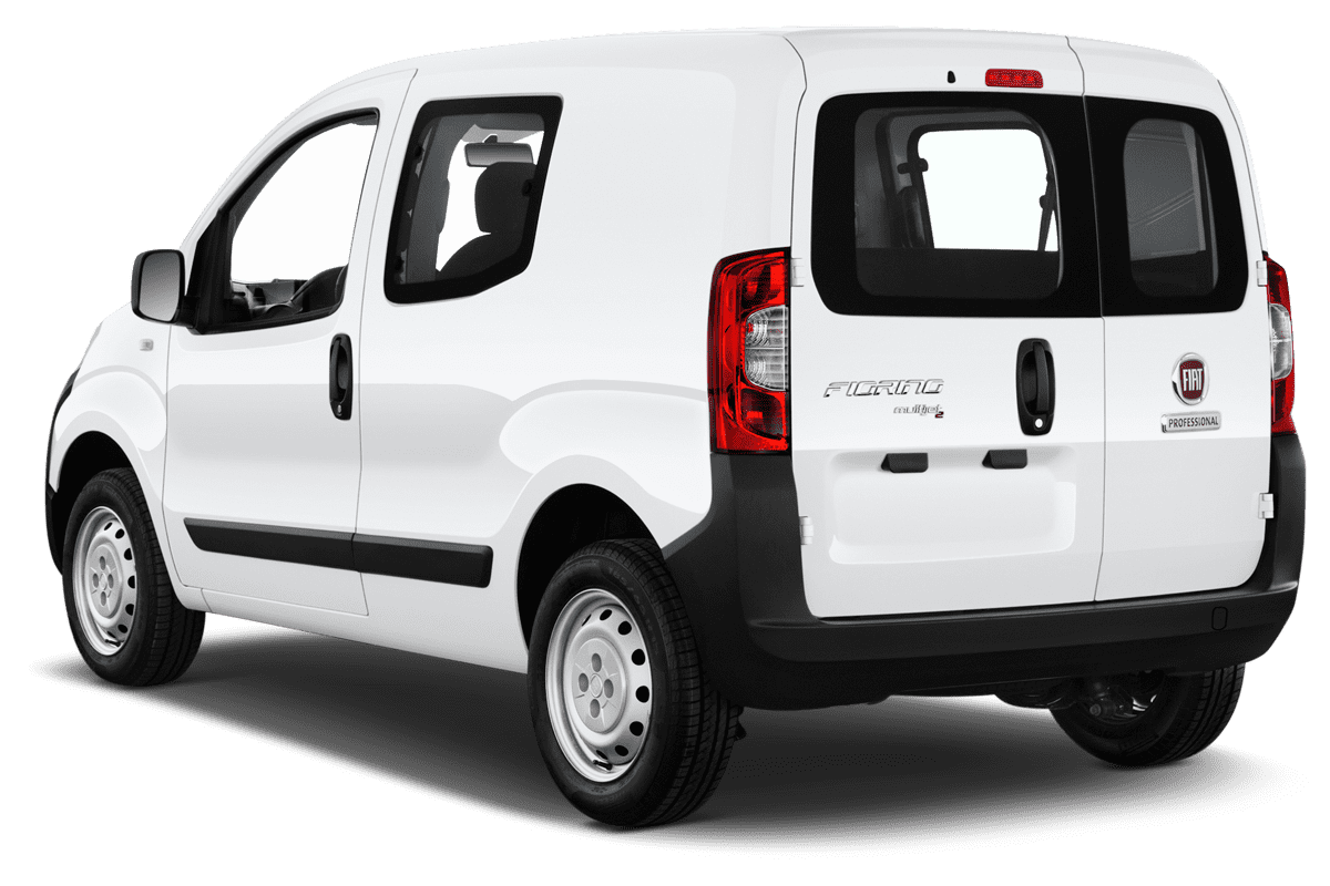 Schräge Heckansicht eines Fiat Fiorino Kombi, freigestellt