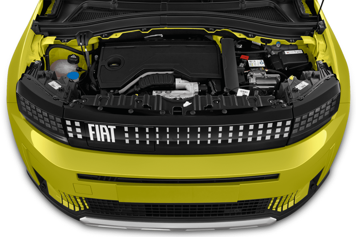 Motorraum eines Fiat Grande Panda