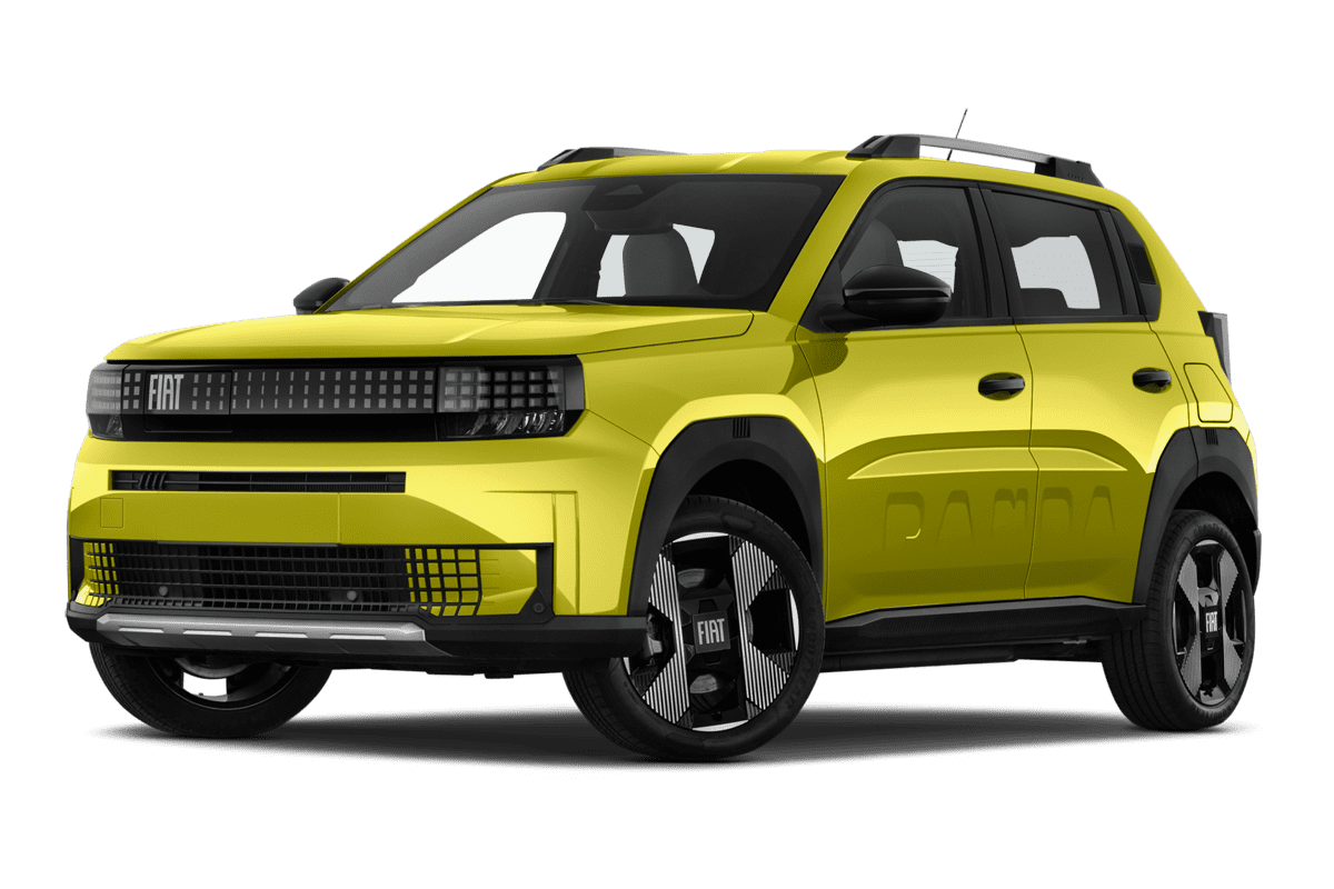 Tiefe, schräge Heckansicht eines Fiat Grande Panda, freigestellt