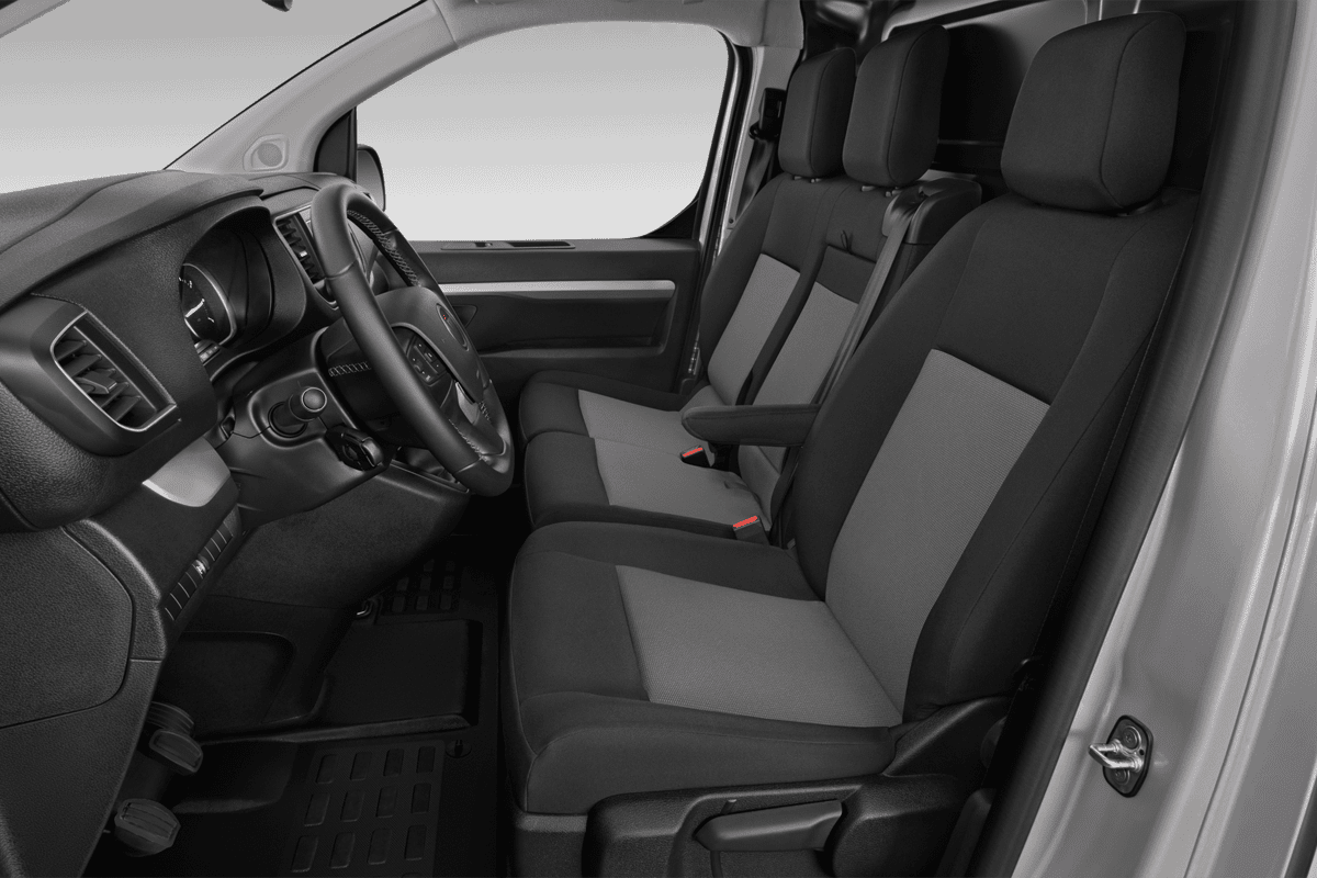 Vordersitze eines Fiat Scudo Easy Pro