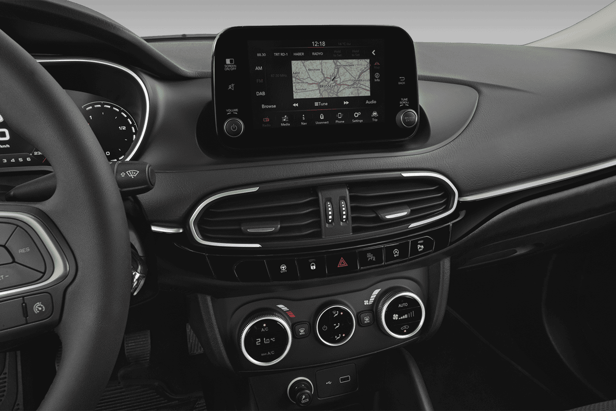 Mittelkonsole eines Fiat Tipo Kombi