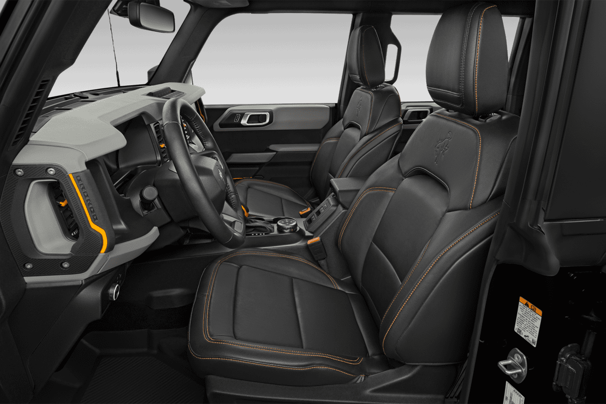 Vordersitze eines Ford Bronco