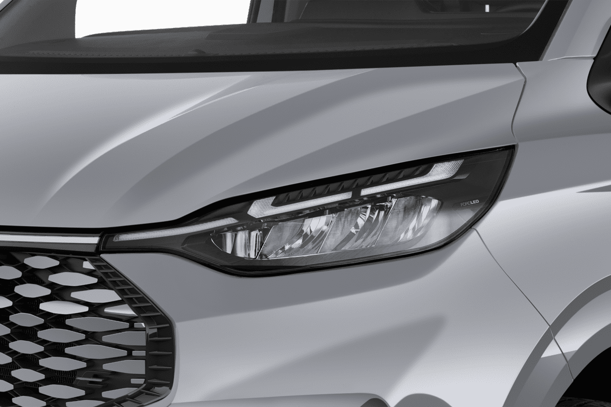 Frontscheinwerfer eines Ford E-Tourneo Custom 