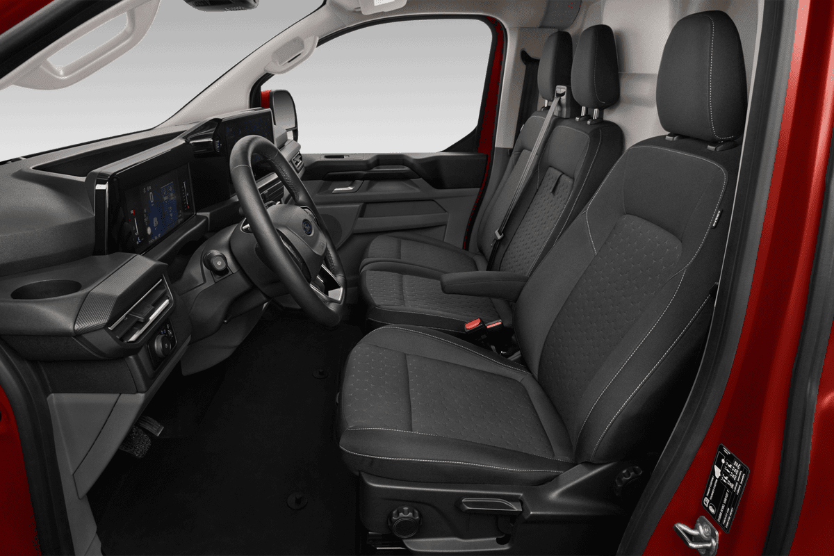 Vordersitze eines Ford Transit E-Custom Kastenwagen