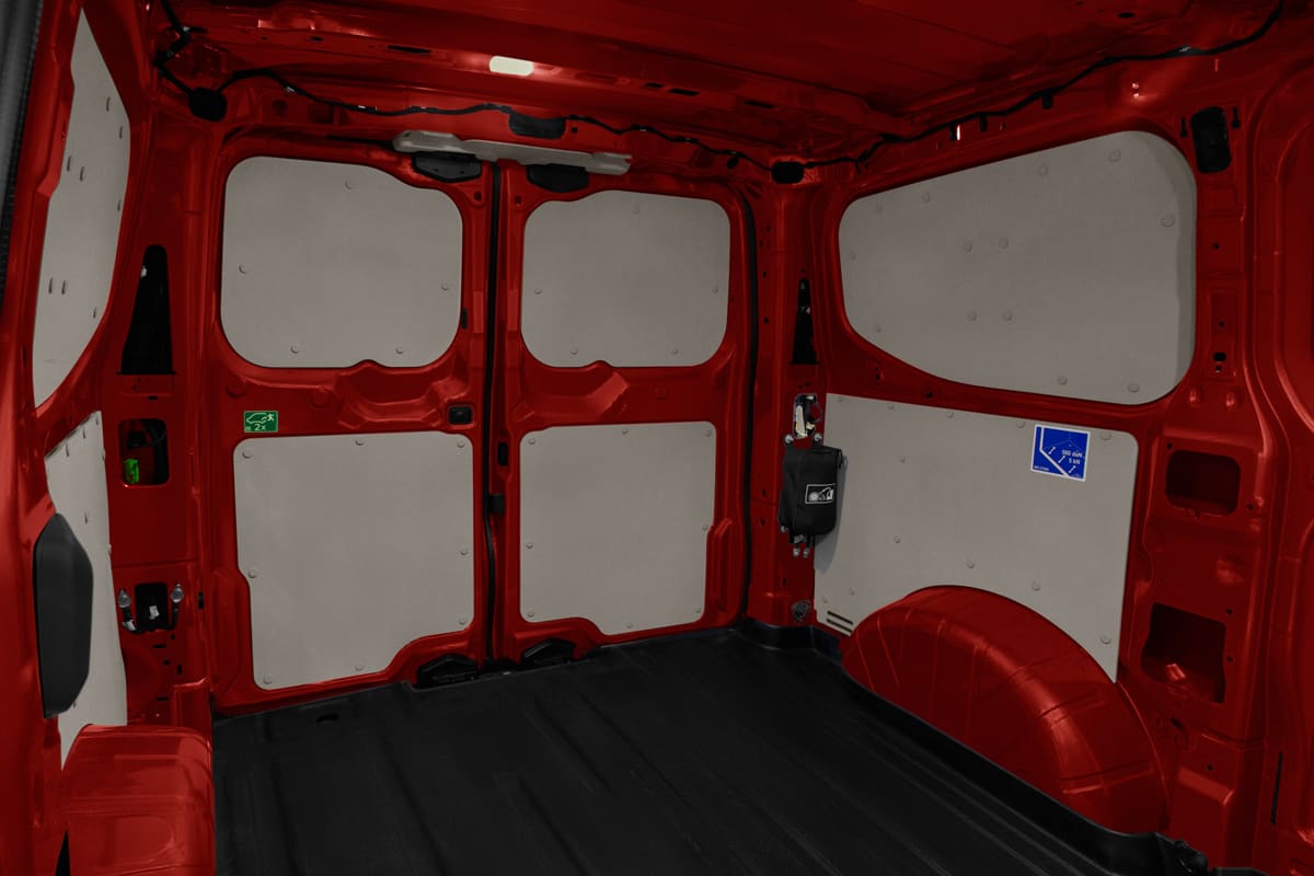 Rücksitzbank eines Ford Transit E-Custom Kastenwagen