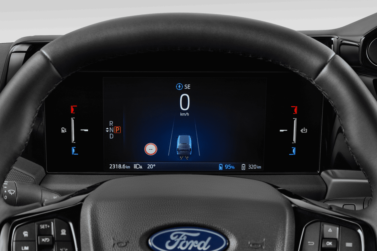 Kombiinstrument eines Ford Transit E-Custom Kastenwagen