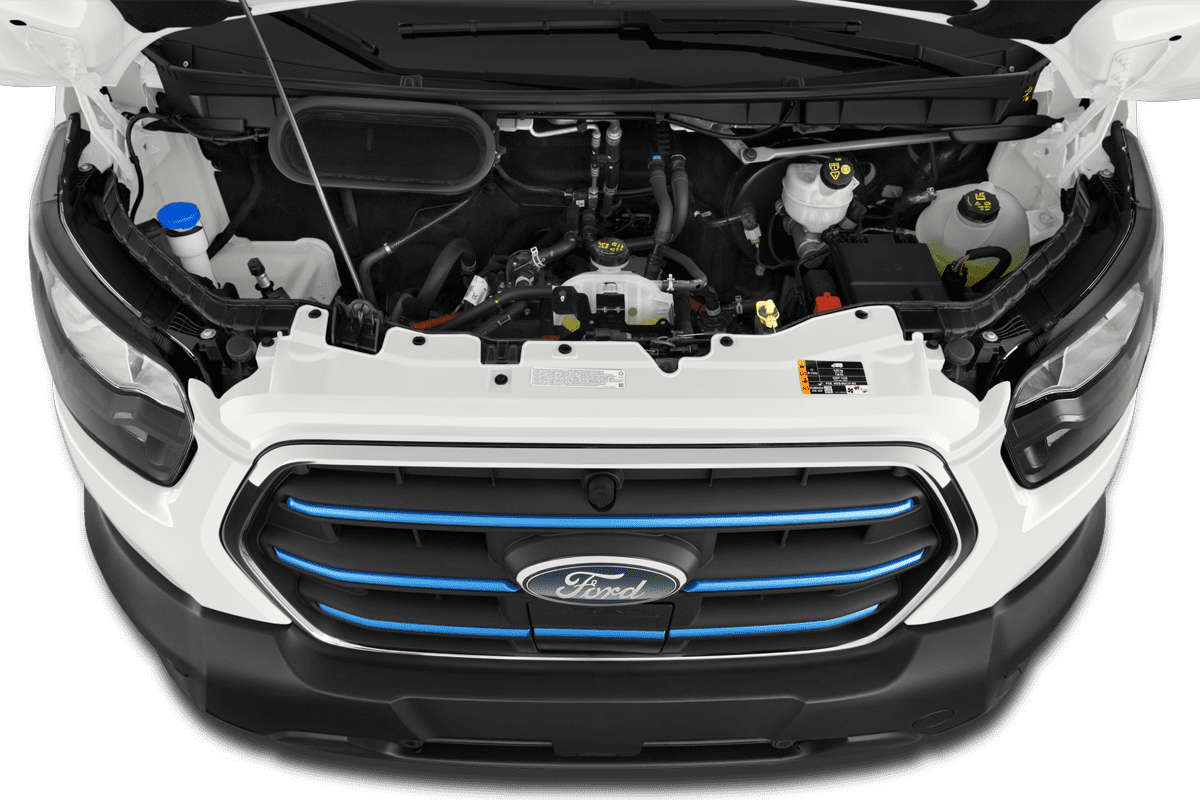 Motorraum eines Ford E-Transit