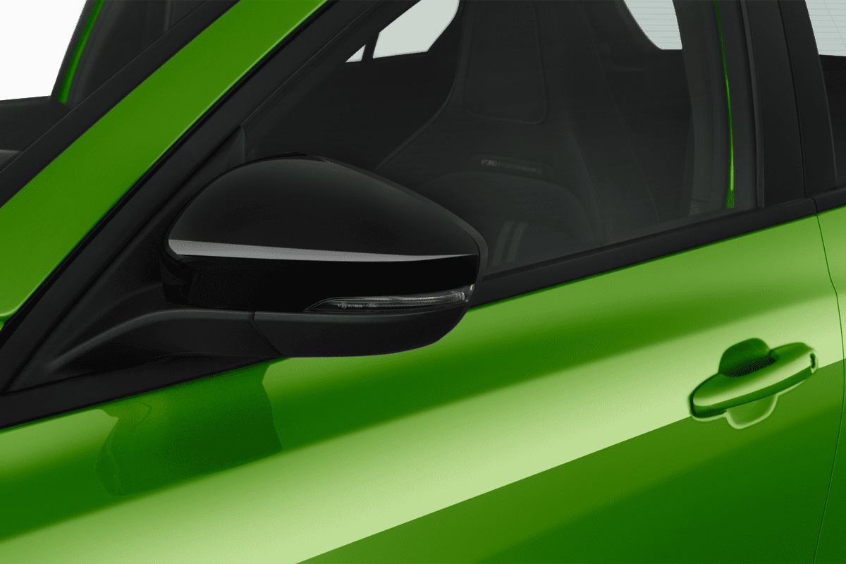 Rückspiegel eines Ford Focus ST