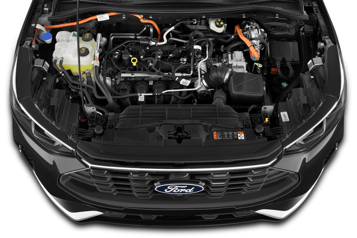 Motorraum eines Ford Kuga Hybrid 
