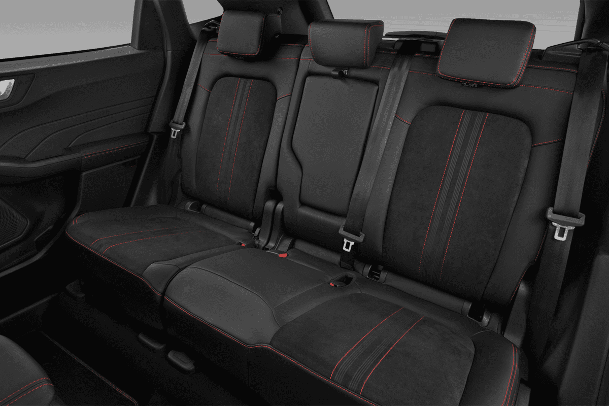 Rücksitzbank eines Ford Kuga Hybrid 