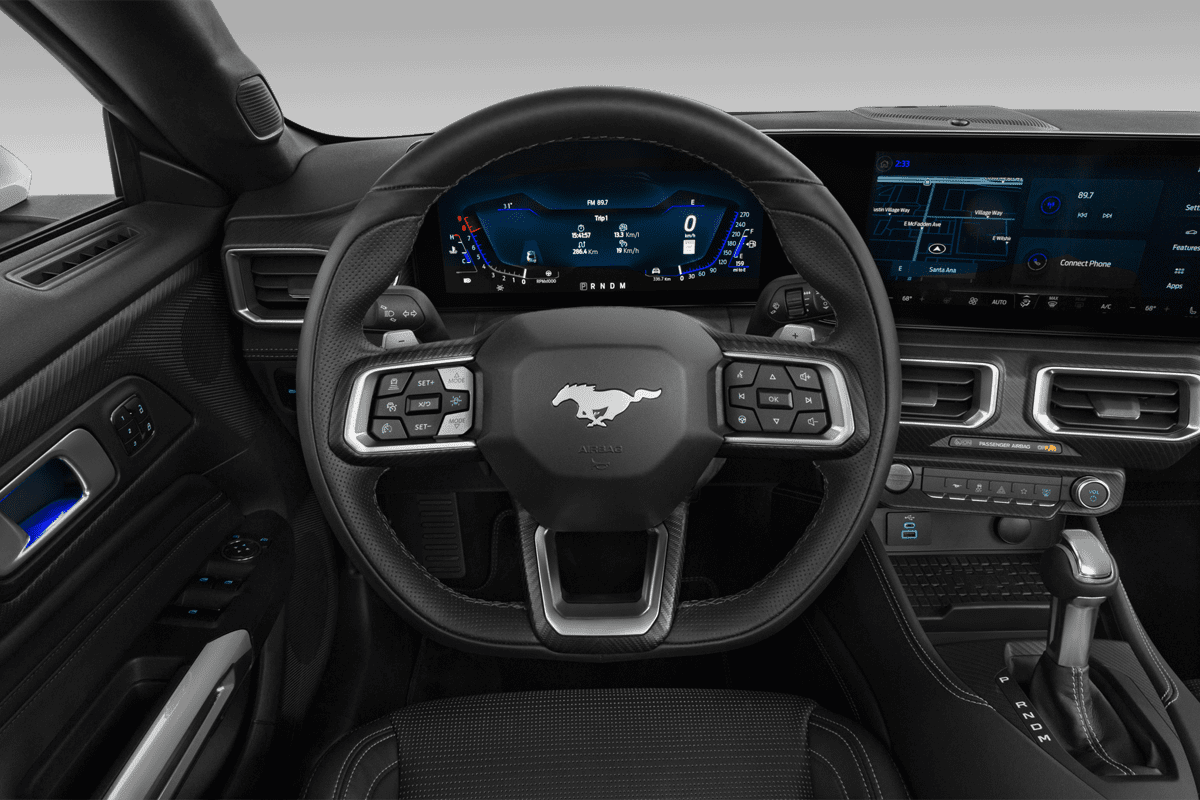 Lenkrad eines Ford Mustang Convertible (neues Modell)