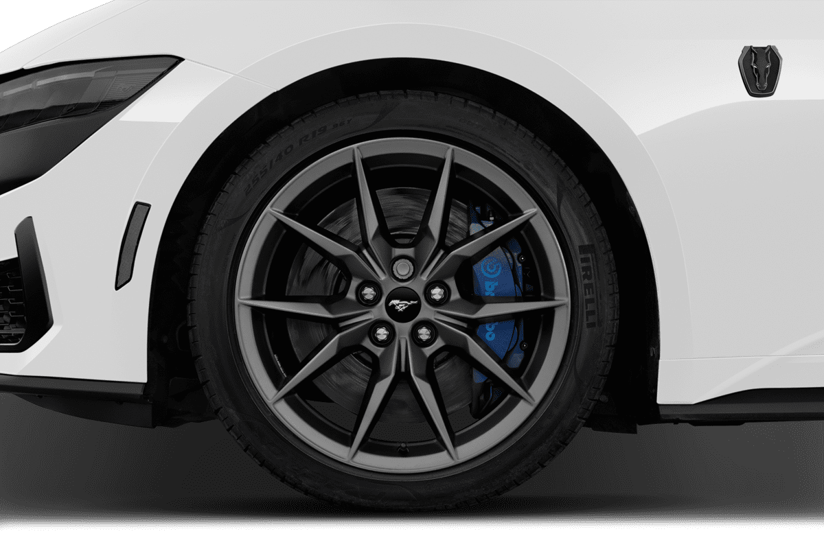 Radkappe oder Felge eines Ford Mustang Fastback