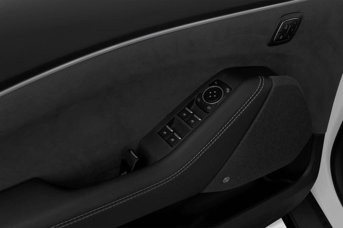 Türsteuerung eines Ford Mach E (neues Modell)