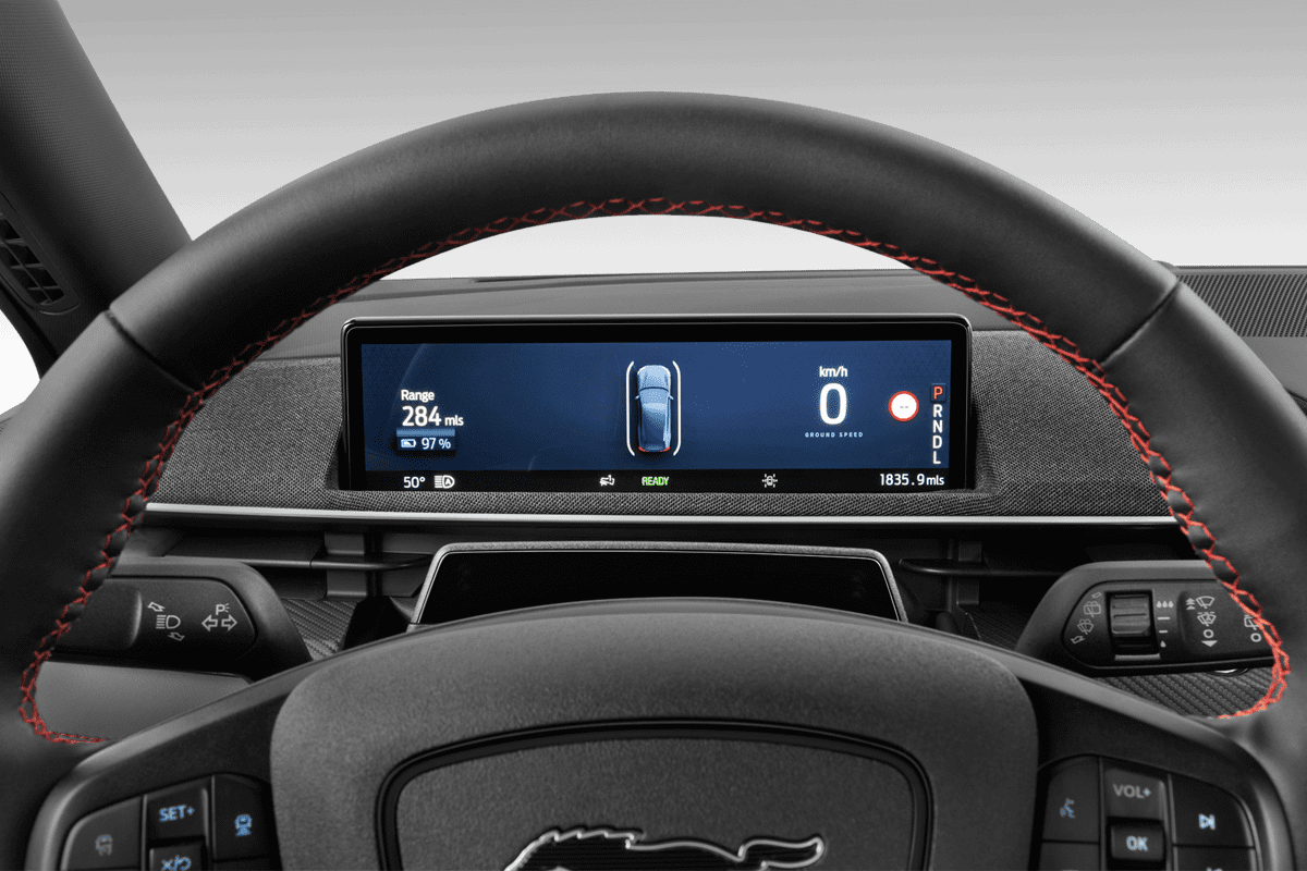 Kombiinstrument eines Ford Mach E