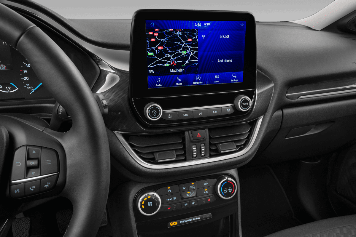 Mittelkonsole eines Ford Puma