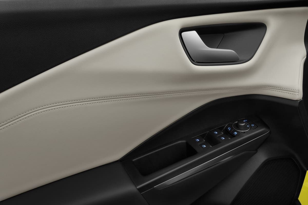 Türsteuerung eines Ford Puma Gen-E