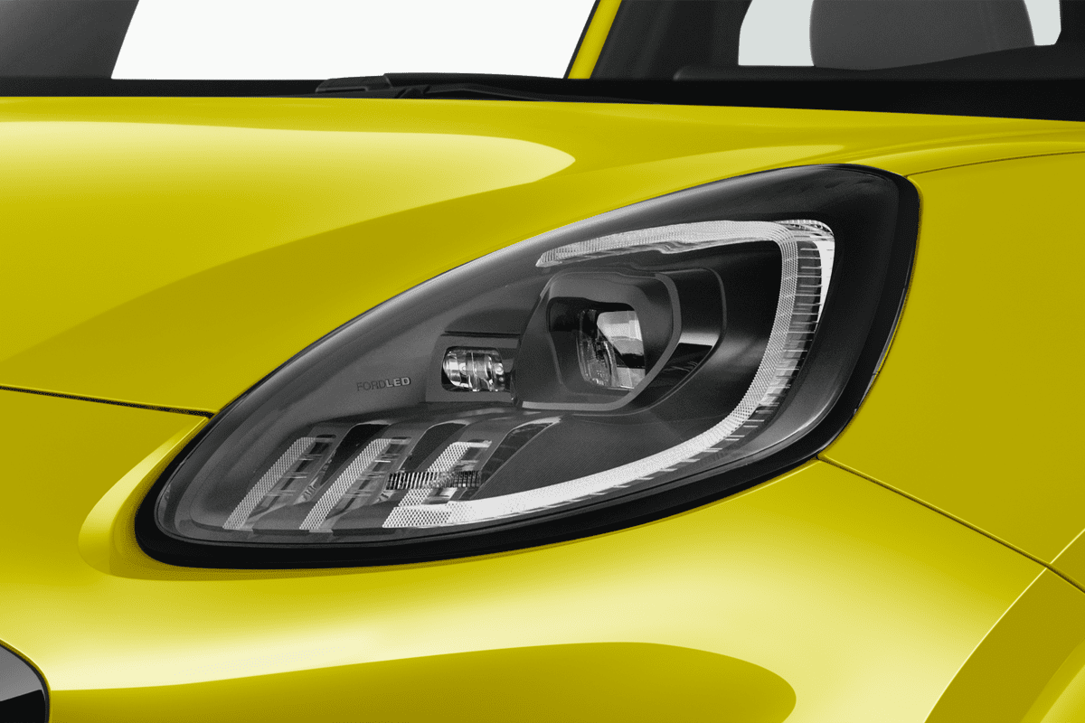 Frontscheinwerfer eines Ford Puma Gen-E