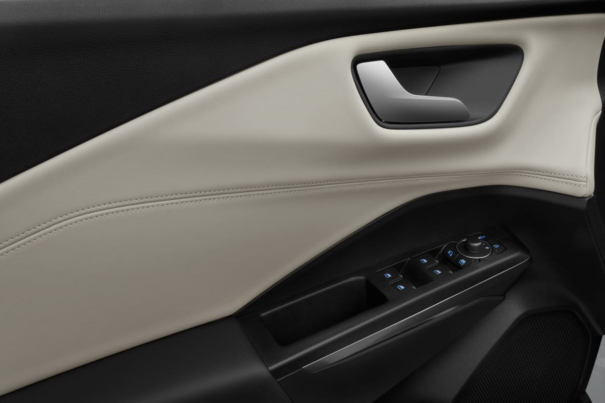 Türsteuerung eines Ford Puma Gen-E