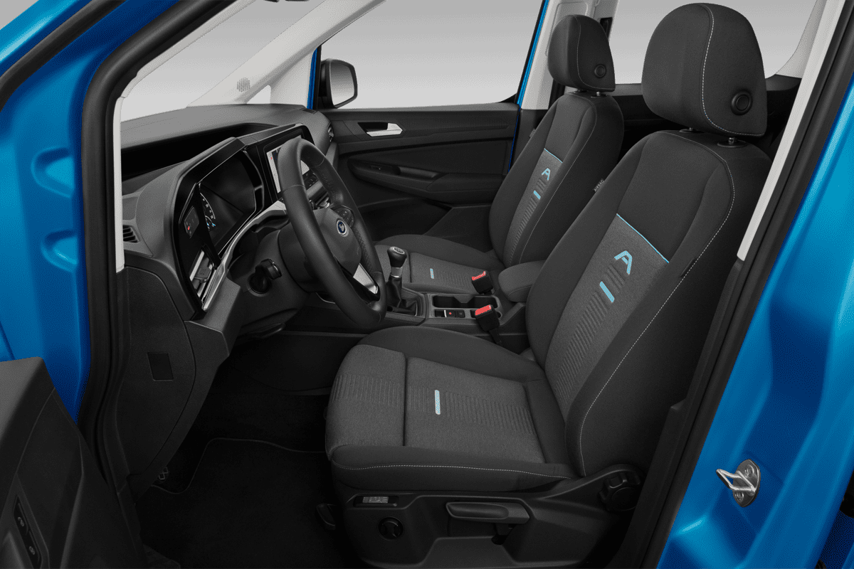 Vordersitze eines Ford Tourneo Connect Plug-in-Hybrid