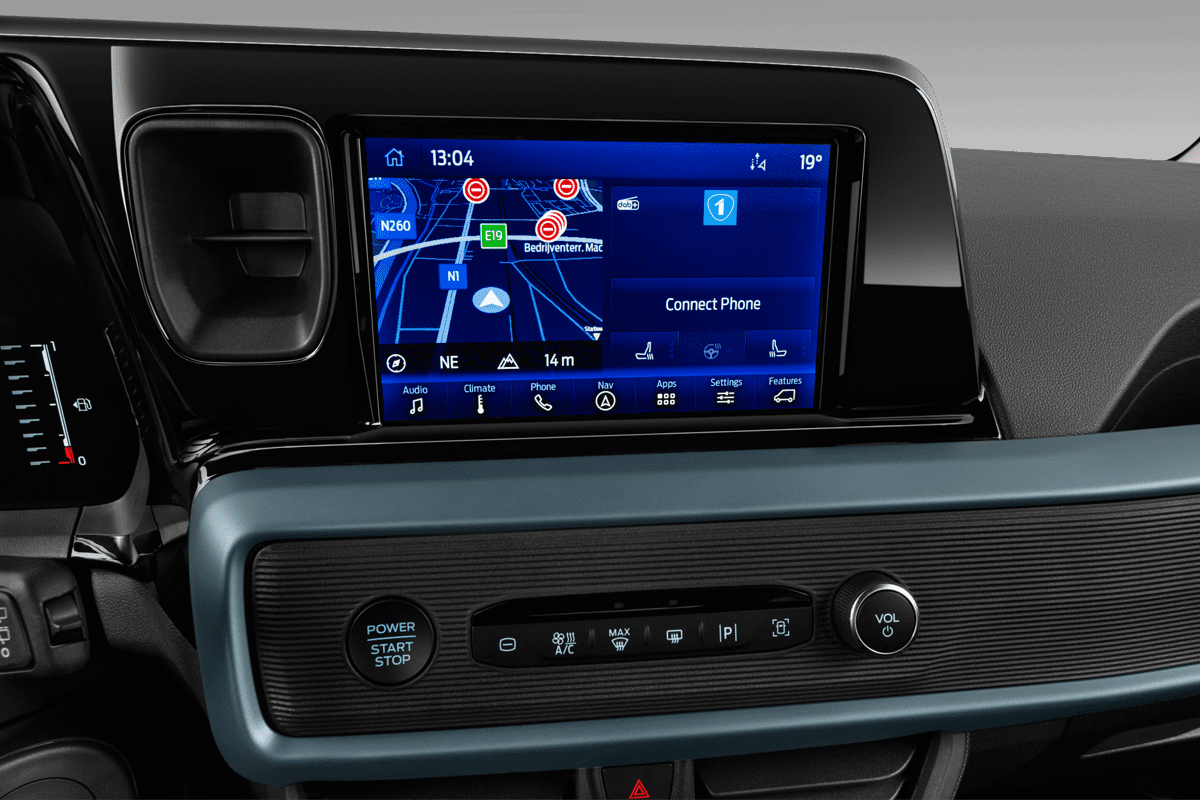 Mittelkonsole eines Ford E-Tourneo Courier 