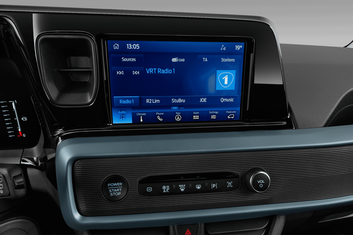 Audiosystem eines Ford Tourneo Courier