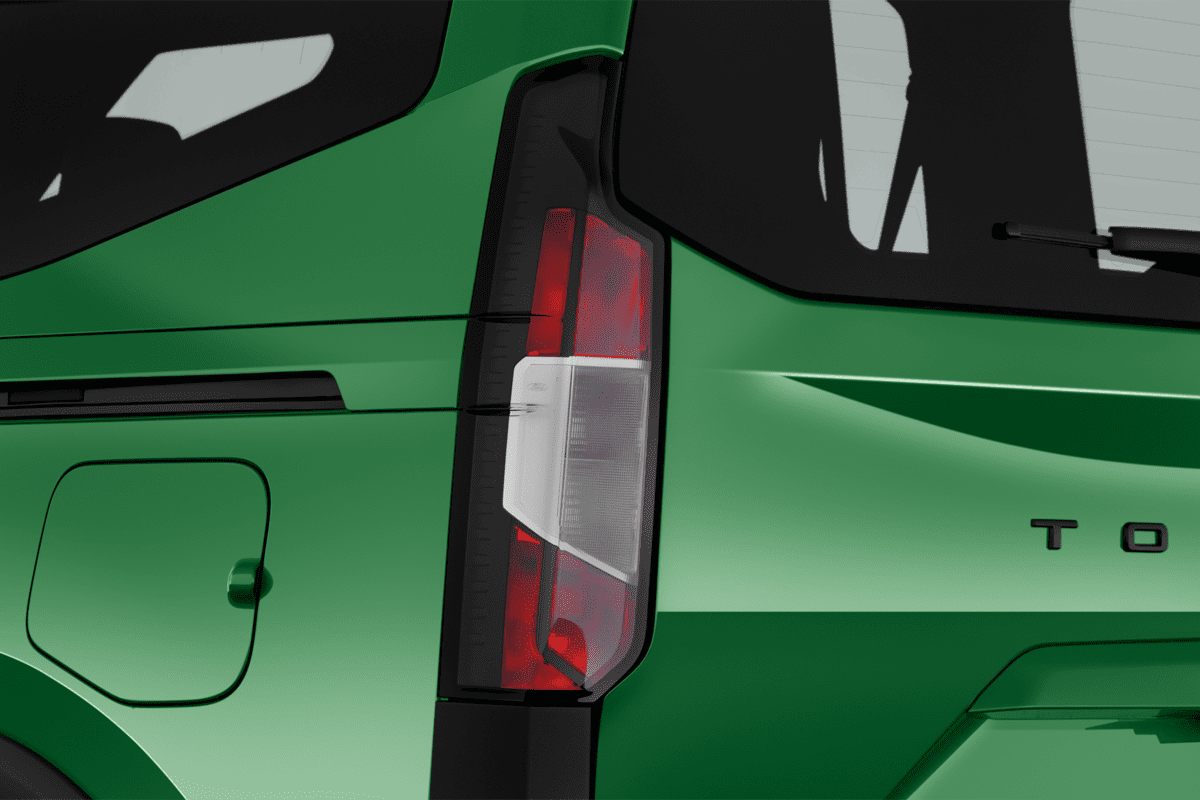 Heckleuchten eines Ford Tourneo Courier