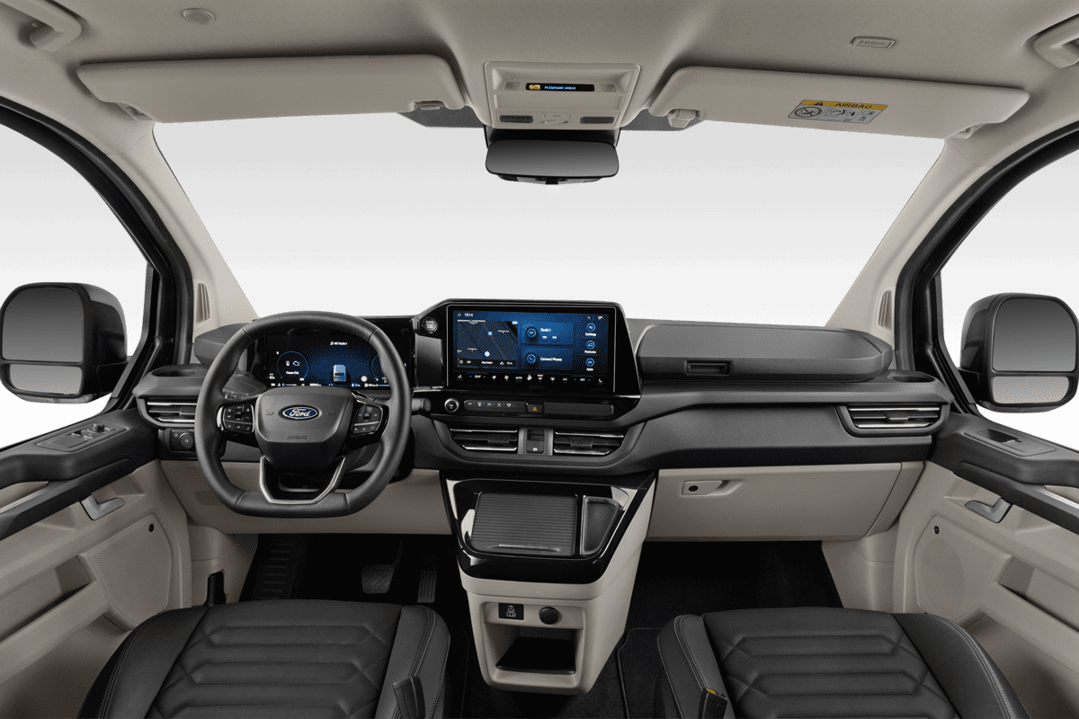 Armaturenbrett eines Ford Tourneo Custom Plug-In-Hybrid 