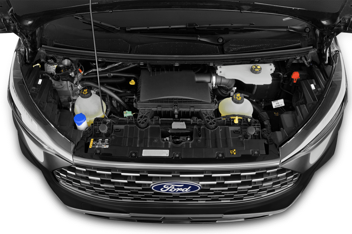 Motorraum eines Ford Tourneo Custom Plug-In-Hybrid 