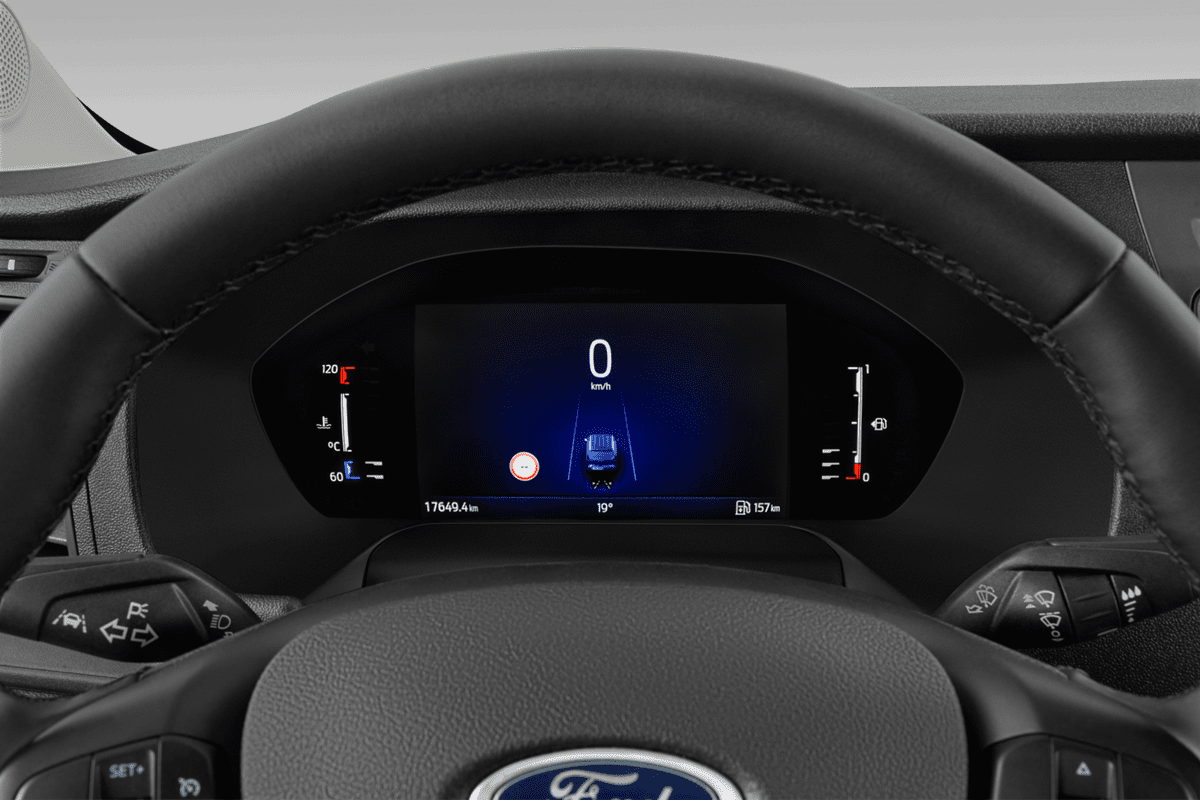 Kombiinstrument eines Ford Transit Kastenwagen