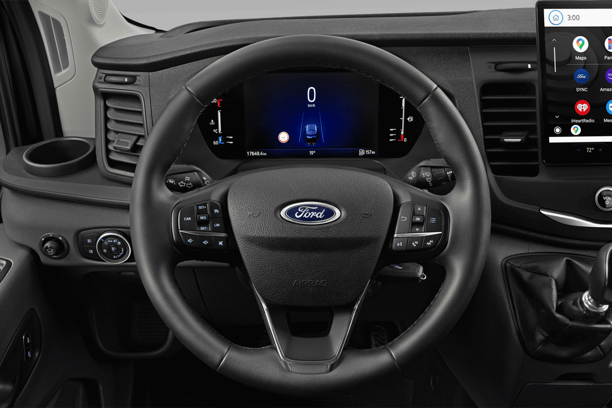 Lenkrad eines Ford Transit Kastenwagen