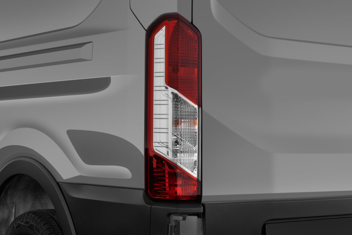 Heckleuchten eines Ford Transit Kastenwagen