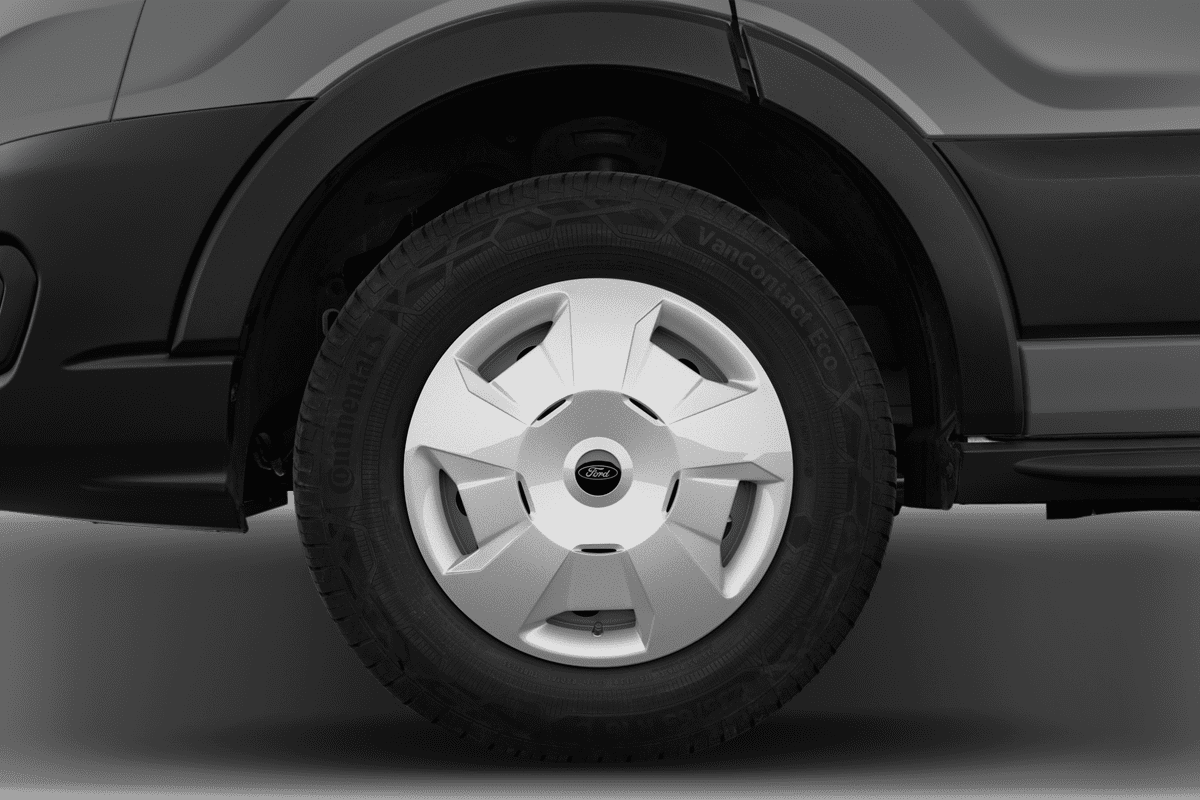 Radkappe oder Felge eines Ford Transit Kastenwagen