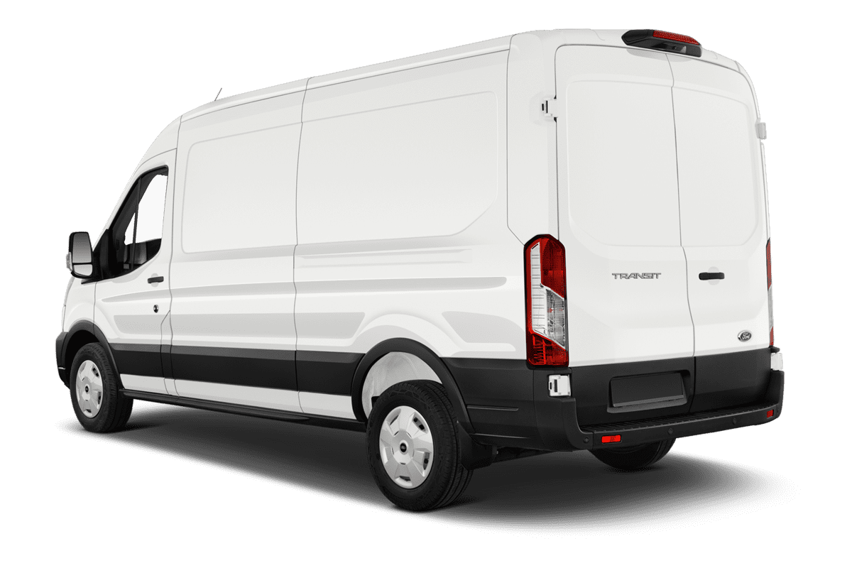 Schräge Heckansicht eines Ford Transit Kastenwagen, freigestellt
