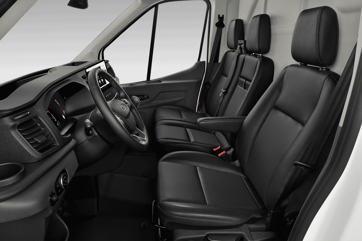 Vordersitze eines Ford Transit Kastenwagen