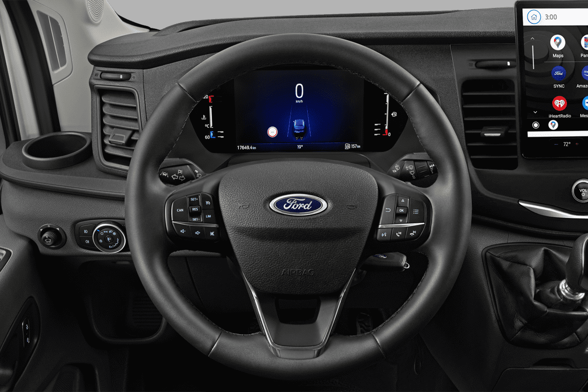 Lenkrad eines Ford Transit Kastenwagen