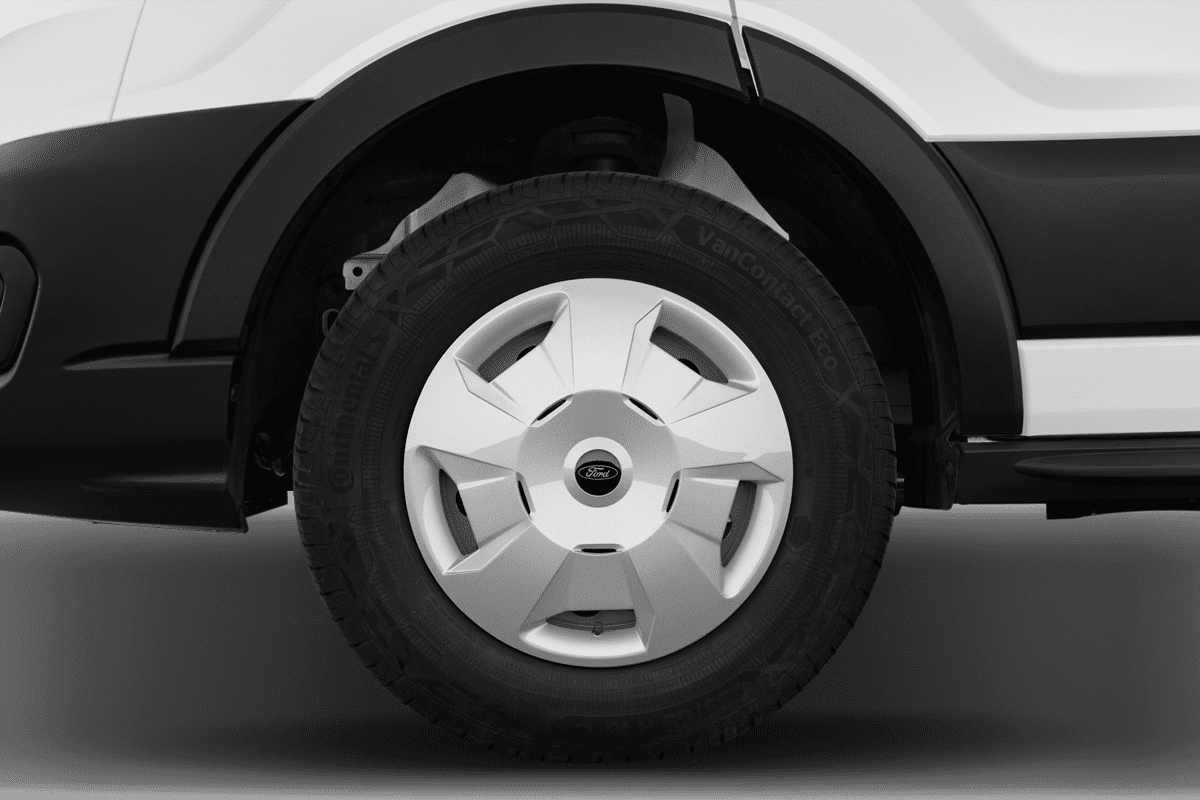Radkappe oder Felge eines Ford Transit Kastenwagen