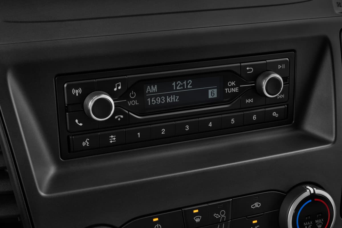 Audiosystem eines Ford Transit Fahrgestell 