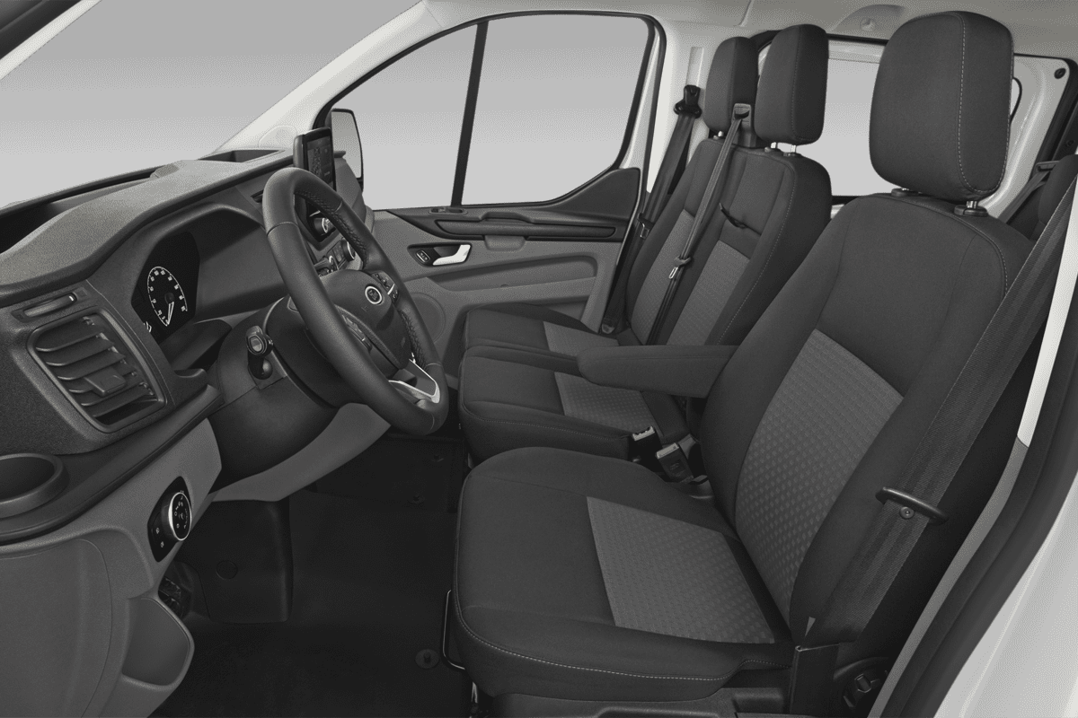 Vordersitze eines Ford Transit Custom Kombi 