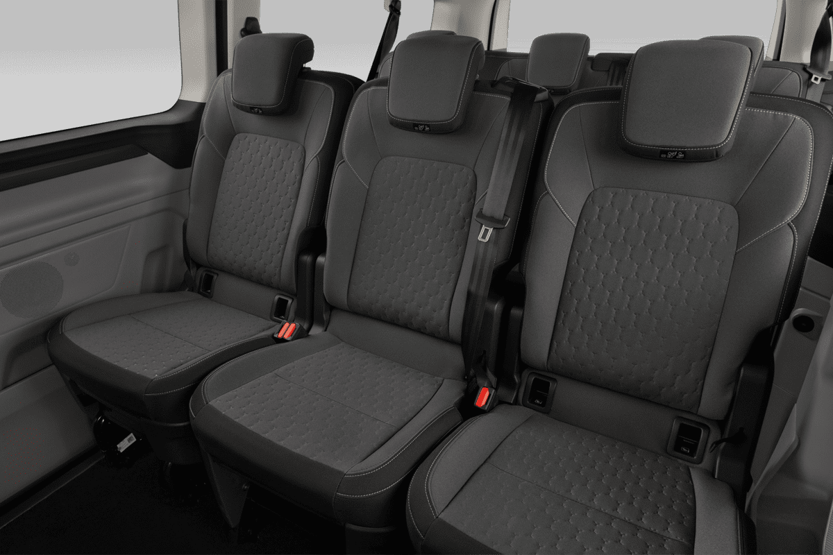 Rücksitzbank eines Ford Transit Custom Kombi Plug-In-Hybrid