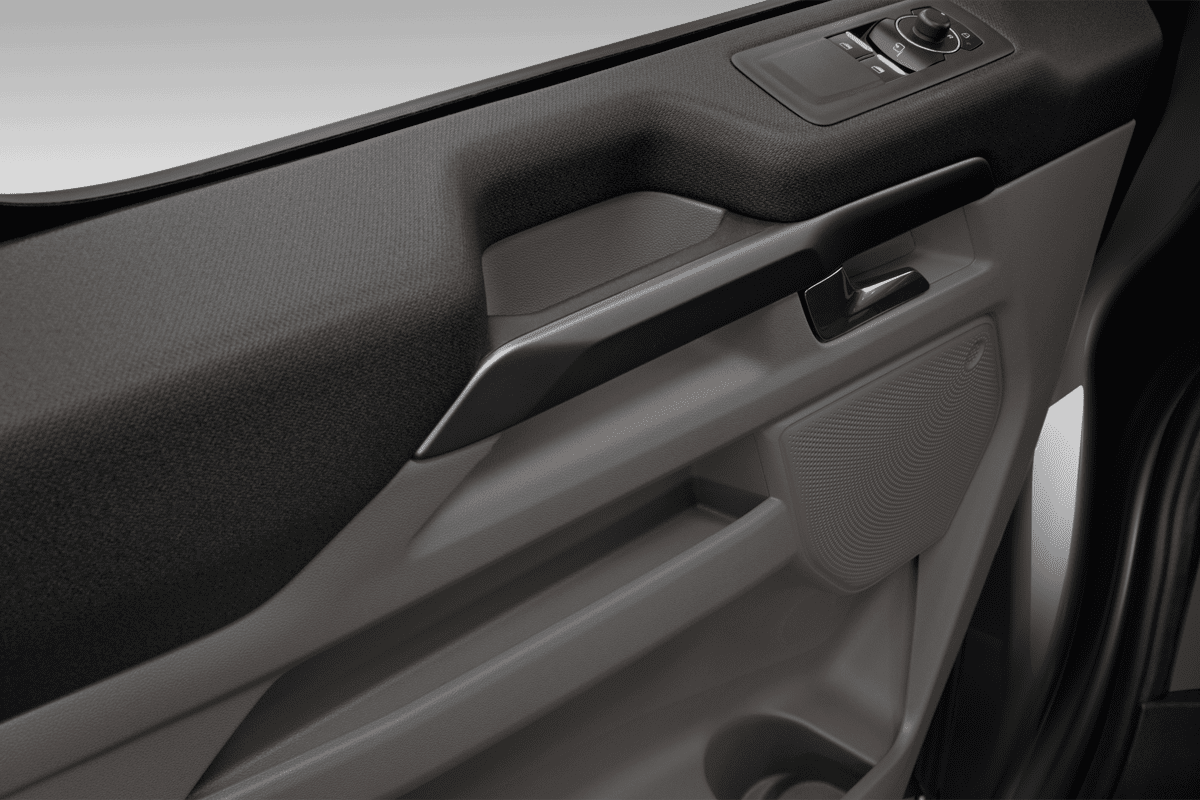 Türsteuerung eines Ford Transit Custom Kombi Plug-In-Hybrid