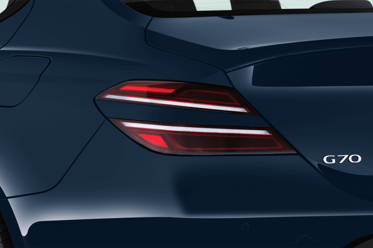 Heckleuchten eines Genesis G70