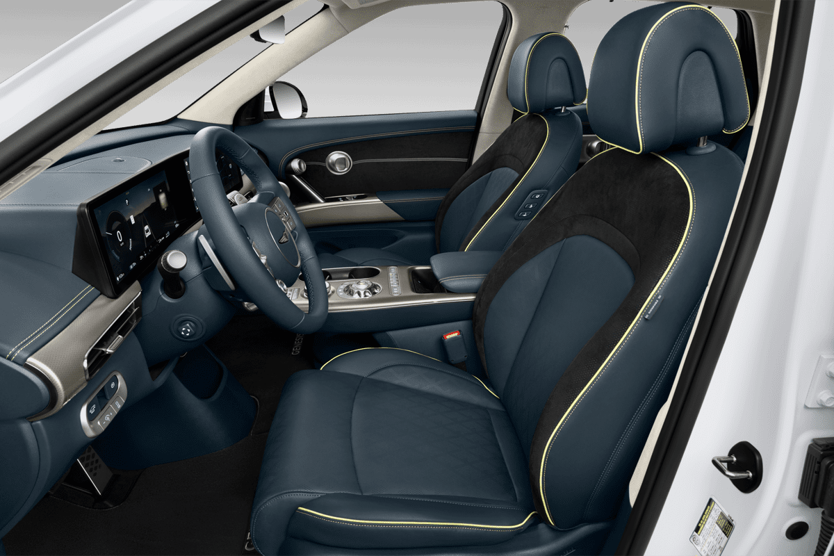 Vordersitze eines Genesis GV60